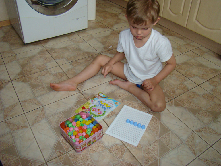 Любимая игра Паштета....