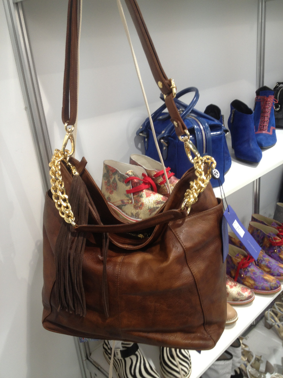 Новая сумочка в зимней коллекции - 120евро+доствка!!!