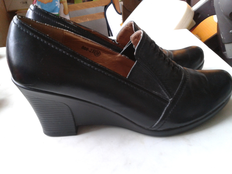 Обувь 38 размер.