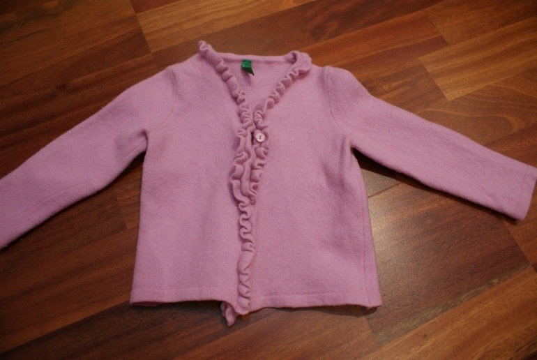 Много вещей в идеале 80-86 р-р, приятного выбора