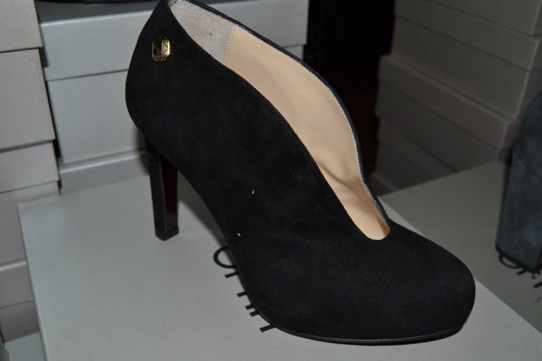 CHLOE, RICHMOND,VERSACE,RED VALENTINO,MALO,CNC