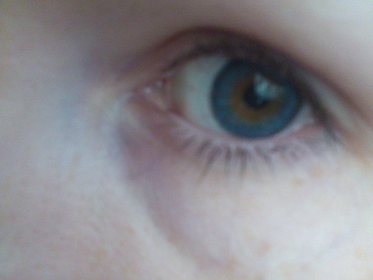 Цветные контактные линзы