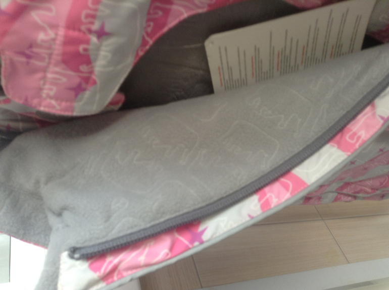 Huppa новый комбез на весну 2000 р 92 размер