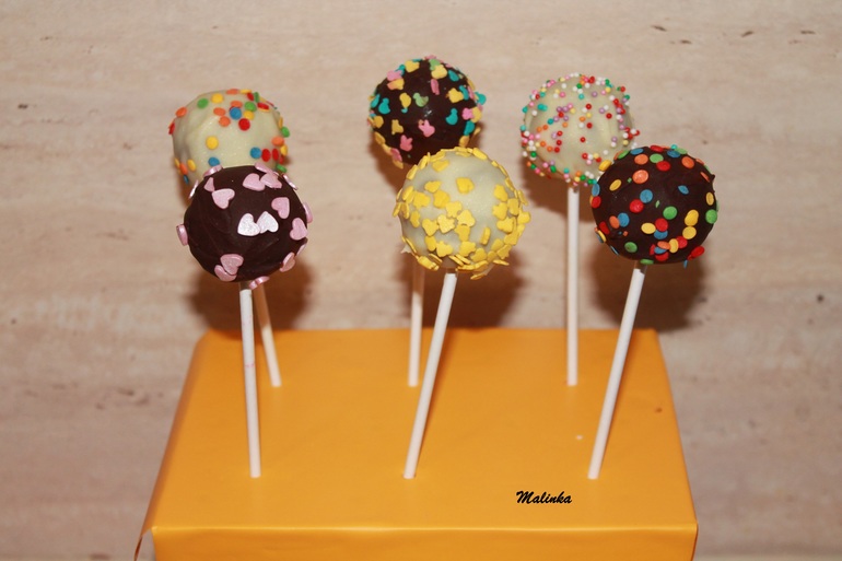 Кейк-попсы