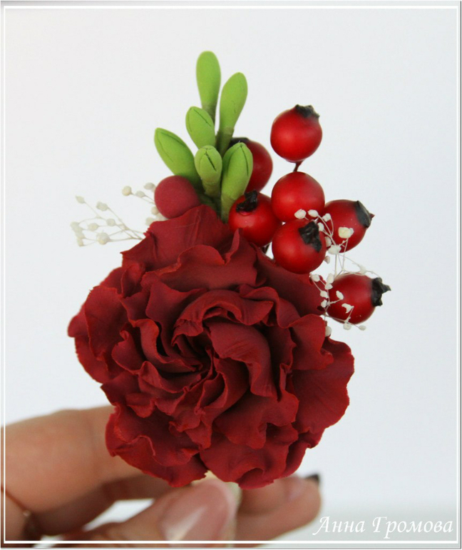 бутоньерка с пионом из глины
