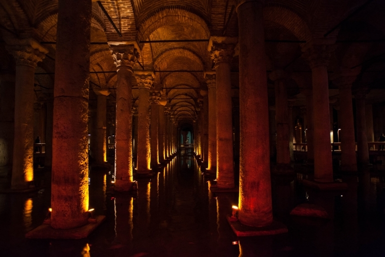 Стамбул Октябрь 2013 года часть 3 (Ай София, Цистерны Базилика, рынки)