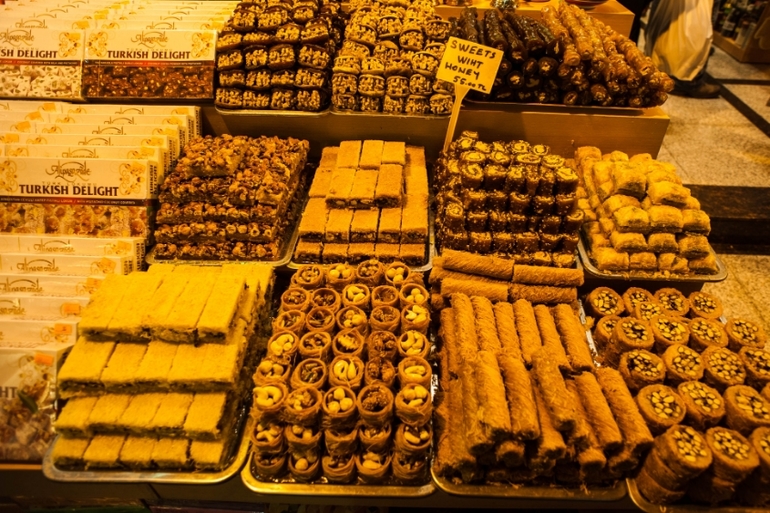 Стамбул Октябрь 2013 года часть 3 (Ай София, Цистерны Базилика, рынки)