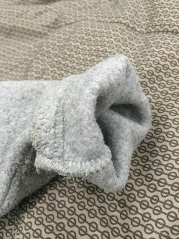 Кофта Steiff с капюшоном, медведь пищит при нажатии, Мск