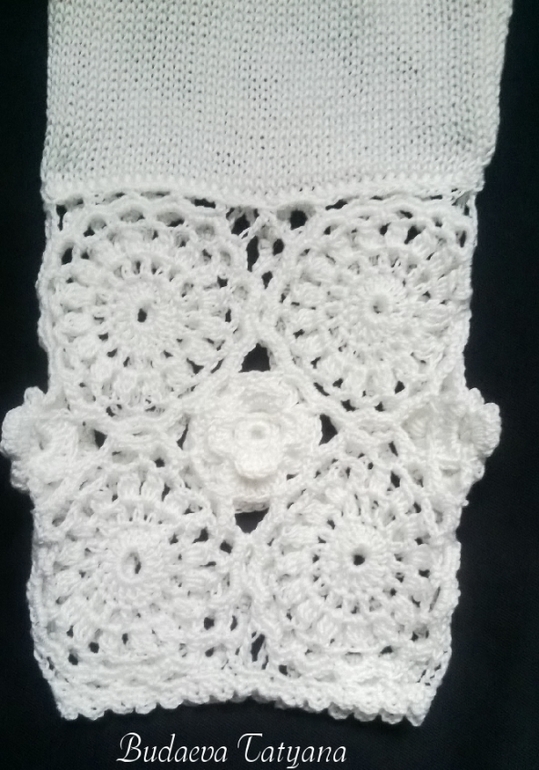 Туника с ажурной кокеткой.