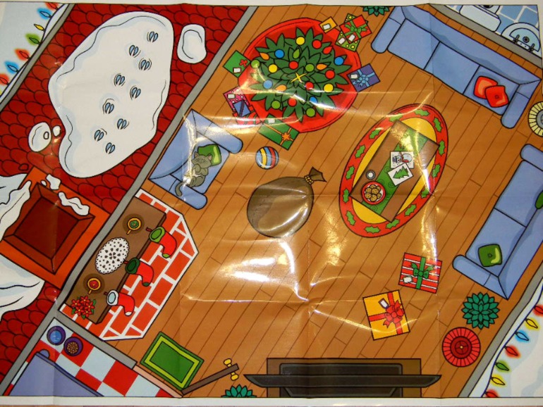 Книга с фигурками...