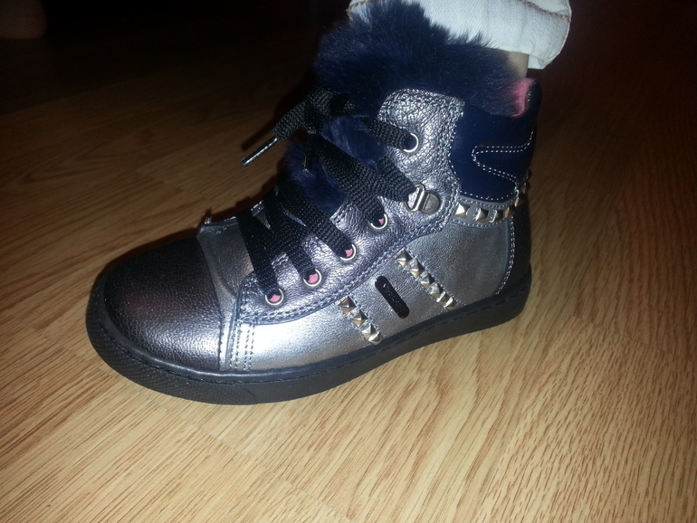 Missouri 28  разм. по цене предзаказа- цену найду  в переписке- чуть позже обозначу.