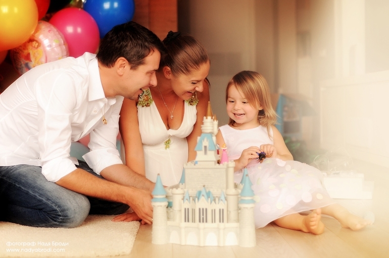 Таюше 3 года. Фотосессия дня рождения.