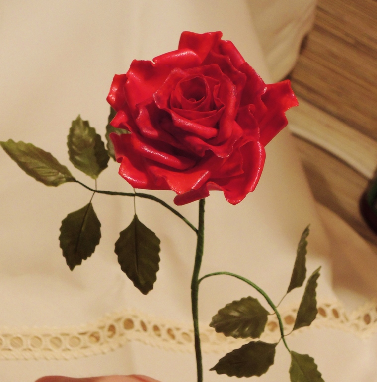 Мои первые сахарные цветочки.