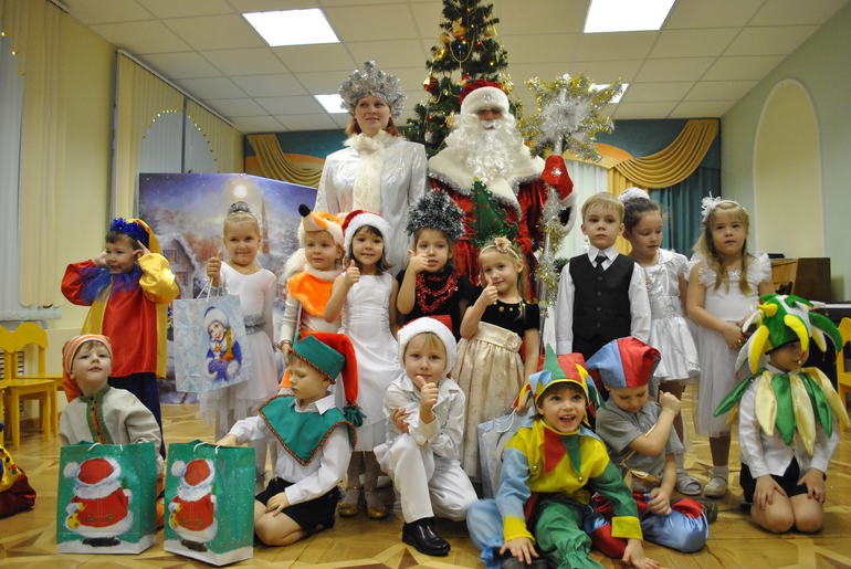 Новогодний утренник 26.12.2013 г.