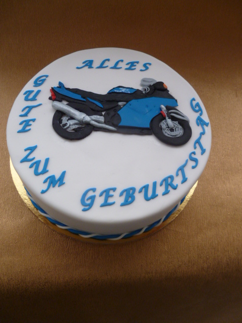 Мотоцикл-аппликация.