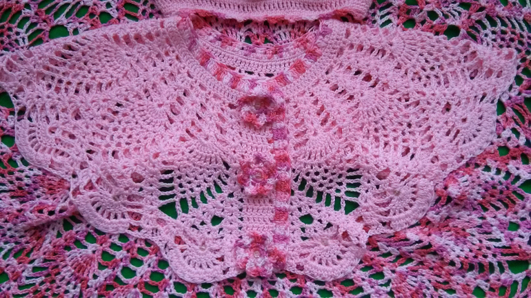 Ажурное платьице для малышки + беретик