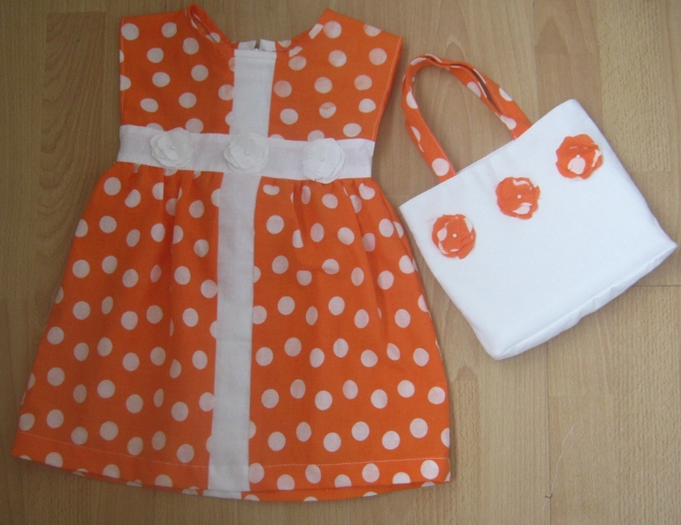 Платье и сумка