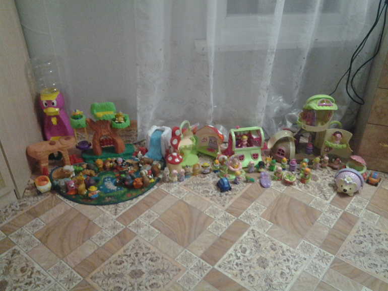 Наш игрушечный мир!
