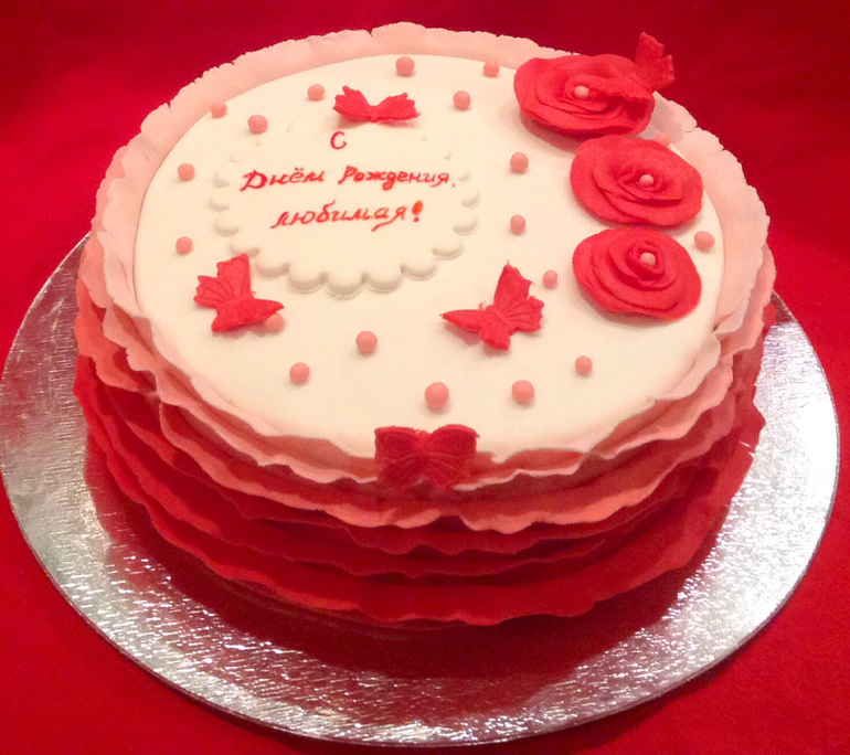 Тортик с рюшами.