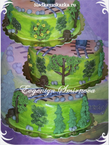 Торт с электричками