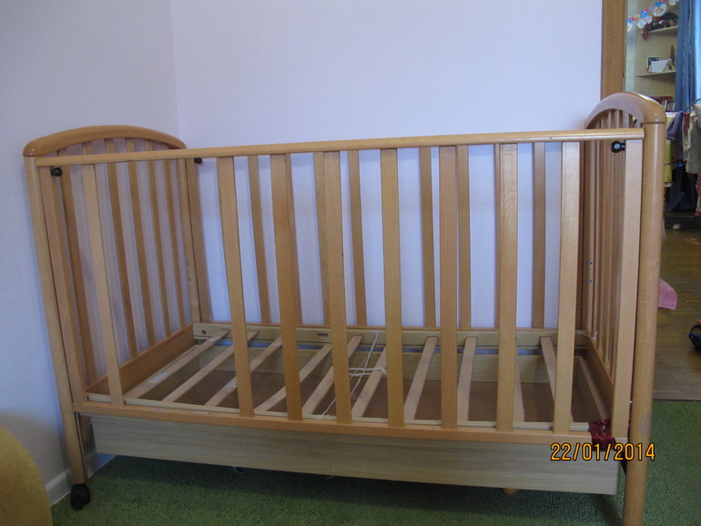 Кроватки на дачу Отдам