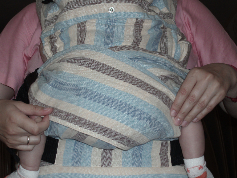 посмотрите,правильно ли одела эргомай?