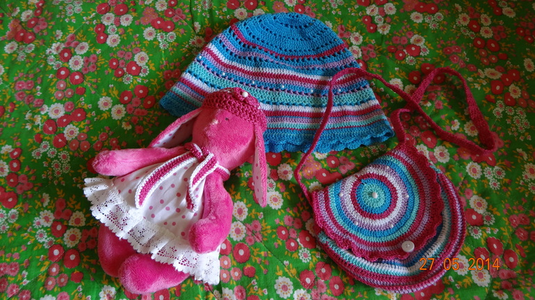 Подарок для племянницы.