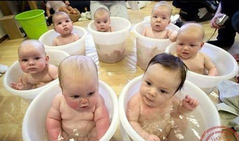 С пацанами в сауне