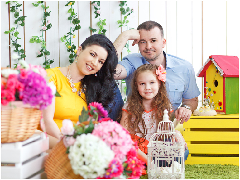 Пасхальный проект. Кристиночка и ее семья