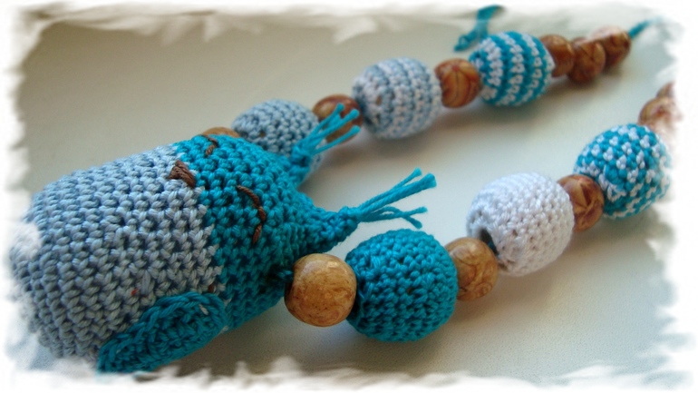 Первый раз вязала слингобусики ...