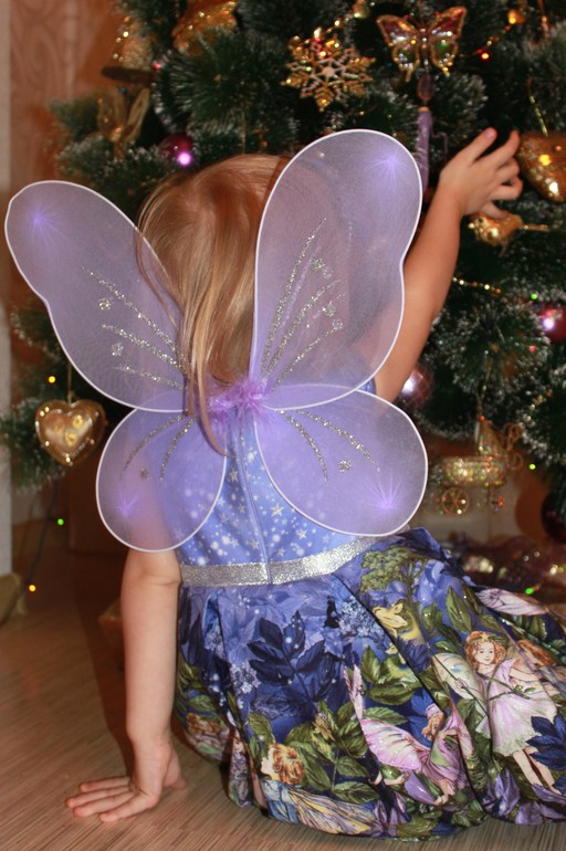 Платье с феями