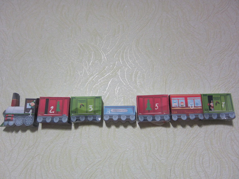 Новогодний сундучок День 1