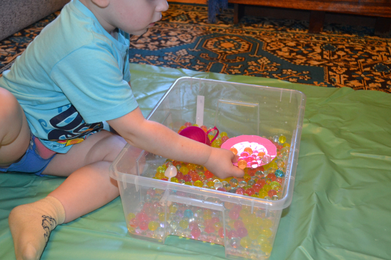 Наши развивающие занятия в 2 года