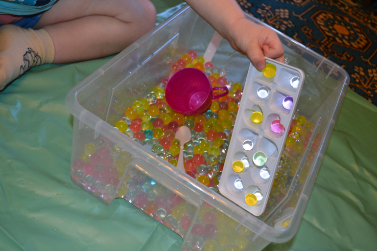 Наши развивающие занятия в 2 года