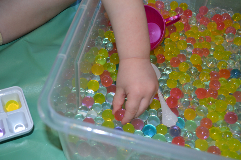 Наши развивающие занятия в 2 года