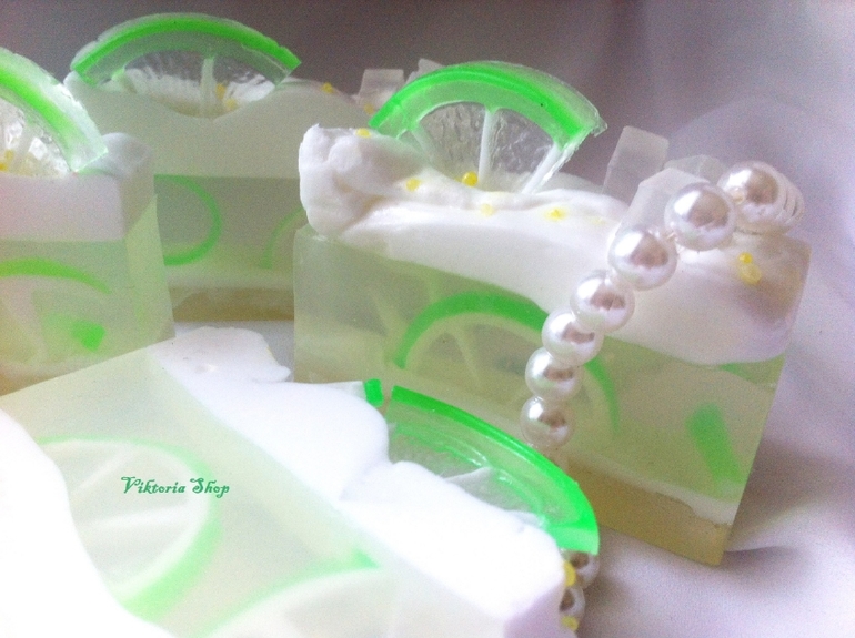 Глоток нежности и краски..