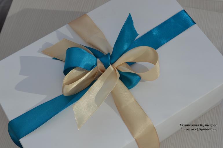 Юбилейные капкейки с двумя начинками