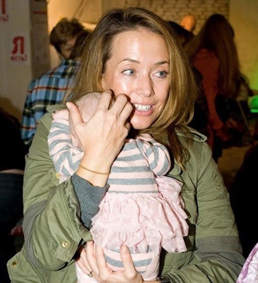 Красавица, умница и вообще приятная во всех отношениях девушка)...