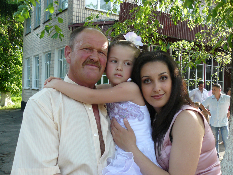 Ангелинка-вьіпускница)))