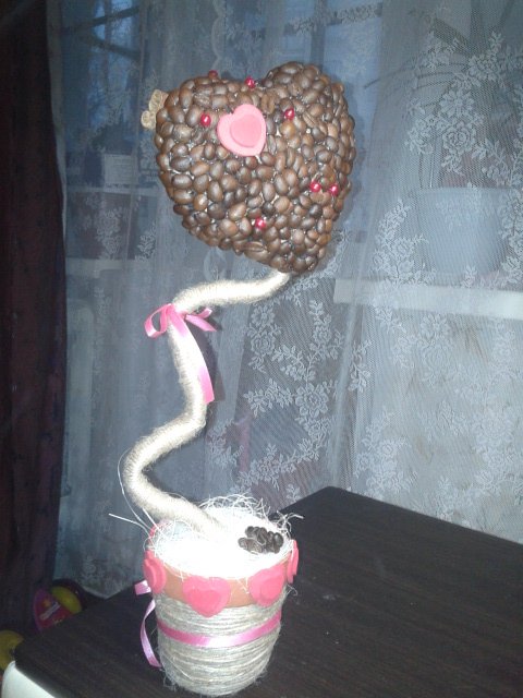 Деревце к празднику Св. Валентина и кофейный подсолнух