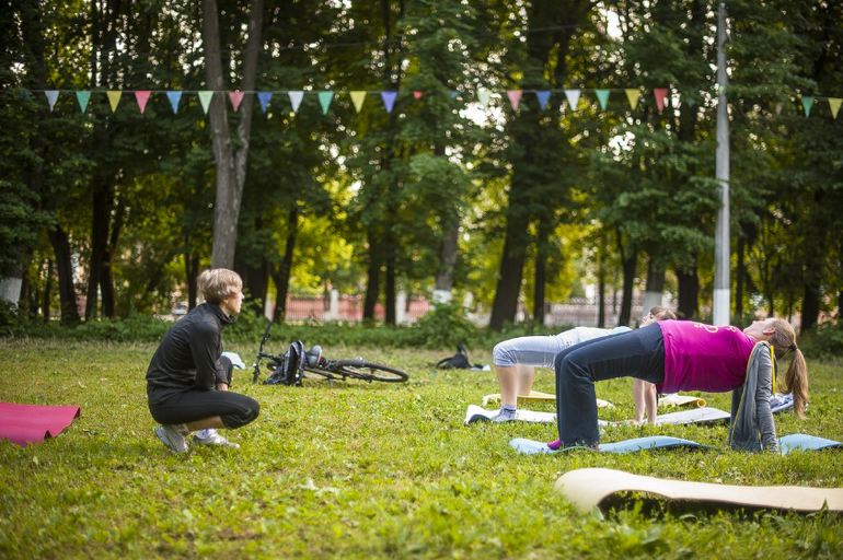 Зарядка с элементами йоги. Сурья Намаскар и Око Возрождения