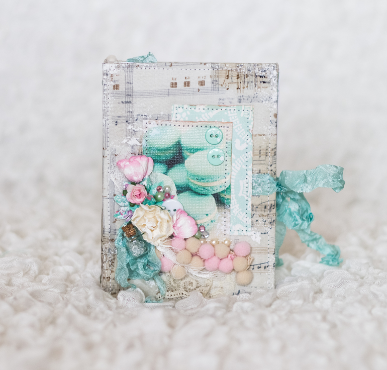 Два блокнота в наличии .