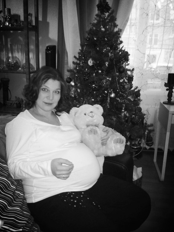 Я в 32-33 недели) Мальчик и девочка в теремочке)