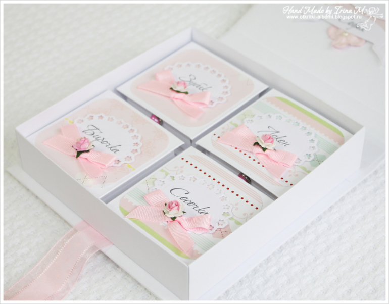 Коробочка воспоминаний мамы и малышки Софьи.