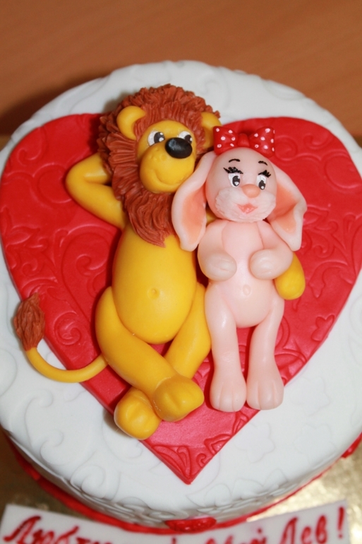 Сладкие валентинки. примерно по 1.5 кг.