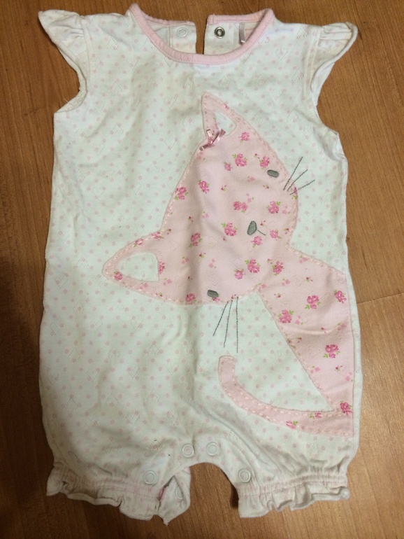 Б/у на девочку 9-12 мес! Дешево)