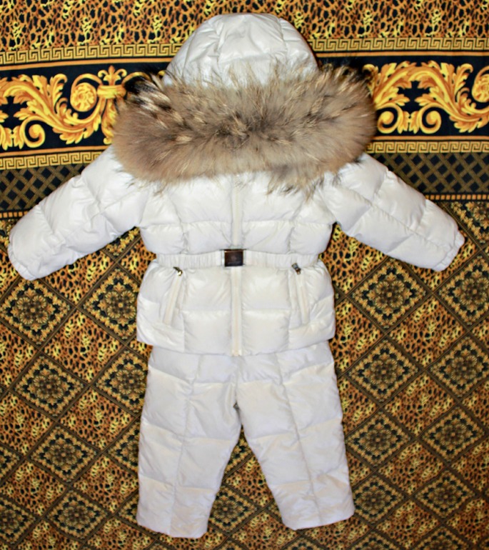 Комлект Moncler оригинал 18-24мес 5500руб Бронь.ПРОДАНО