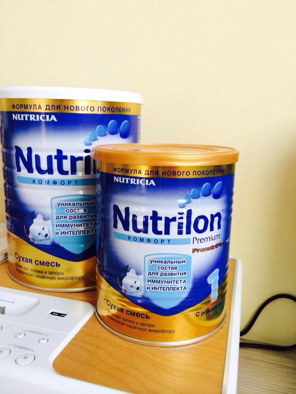 Отдам смесь молочную Агуша-1 и Nutrilon Комфорт-1