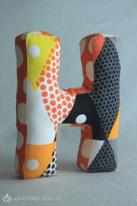 Интерьерные буквы-подушки