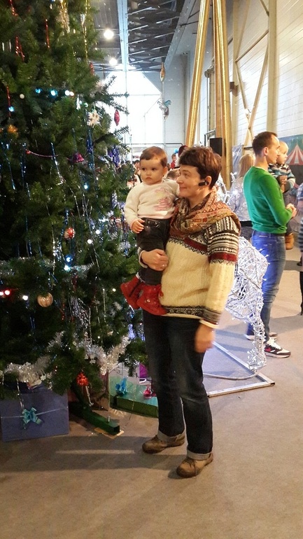 Елка , цирк огромных зверей в сокольниках